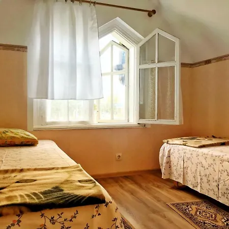 Riia 141 Παρνού